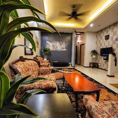 Staylena Klebang Melaka Homestay - Musliem Unit Dış mekan fotoğraf